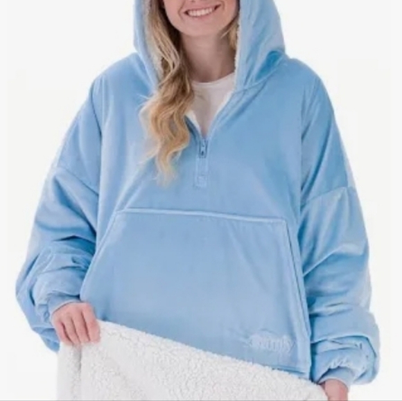 The Comfy Red Black Plaid Wearable Oversized Fleece Blankets - Picture 13 of 14